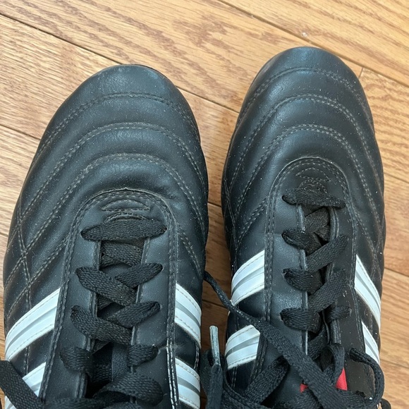 [US10]VTG Adidas Men's TRX Firm Ground Black Soccer Shoes Cleats EUC - Picture 2 of 7